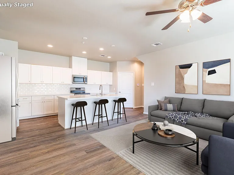 135 Park Place Cir #B — Photo 20