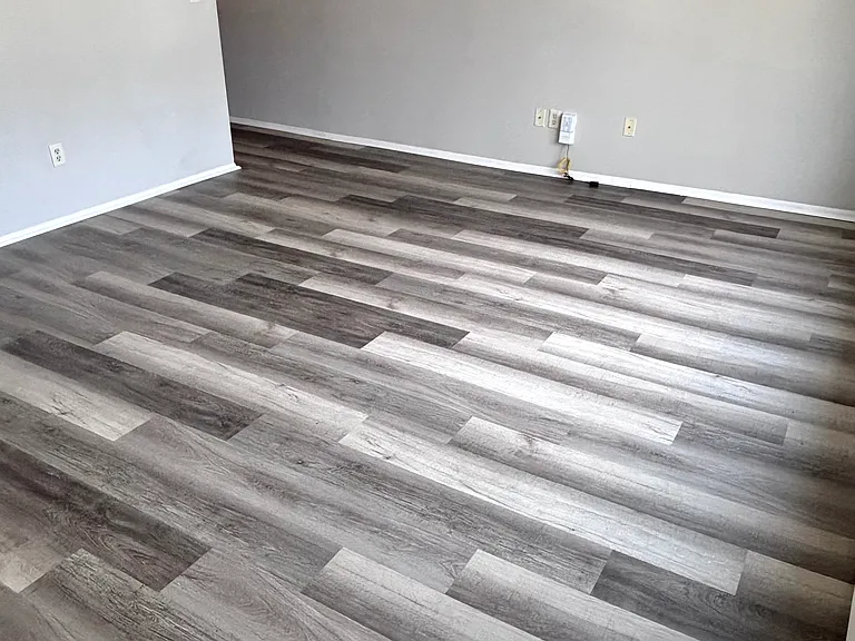 927 W Shiawassee St #10 — Photo 4