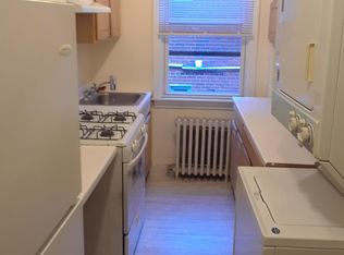 908 Shepherd St NW APT 4, Washington, DC 20011