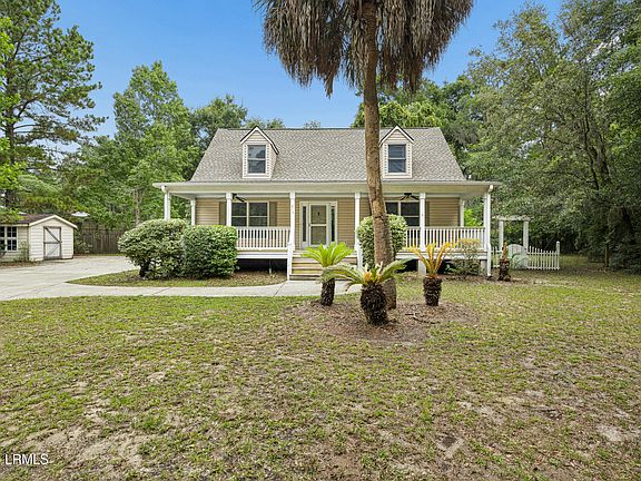 2nd image of 815 Sams Point Road