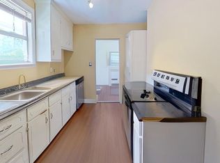 43 Rose Ln APT D, Charleston, SC 29403