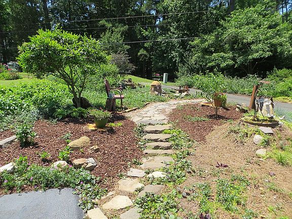  stone path to course