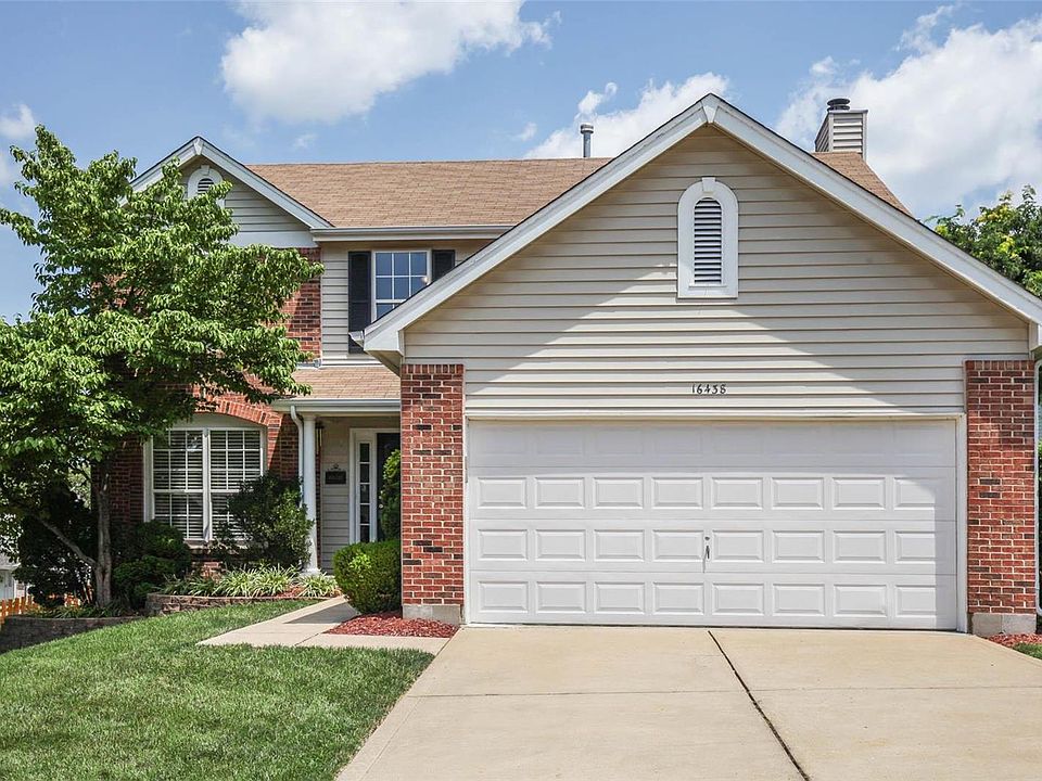 1st image of 16438 Cove Landing Ct