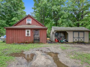 298 George Schnopp Rd, Hinsdale, MA 01235