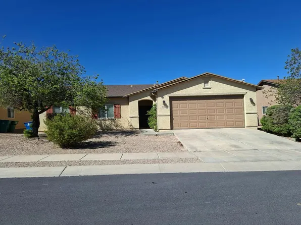8374 W Shearwater Dr, Tucson, AZ 85757