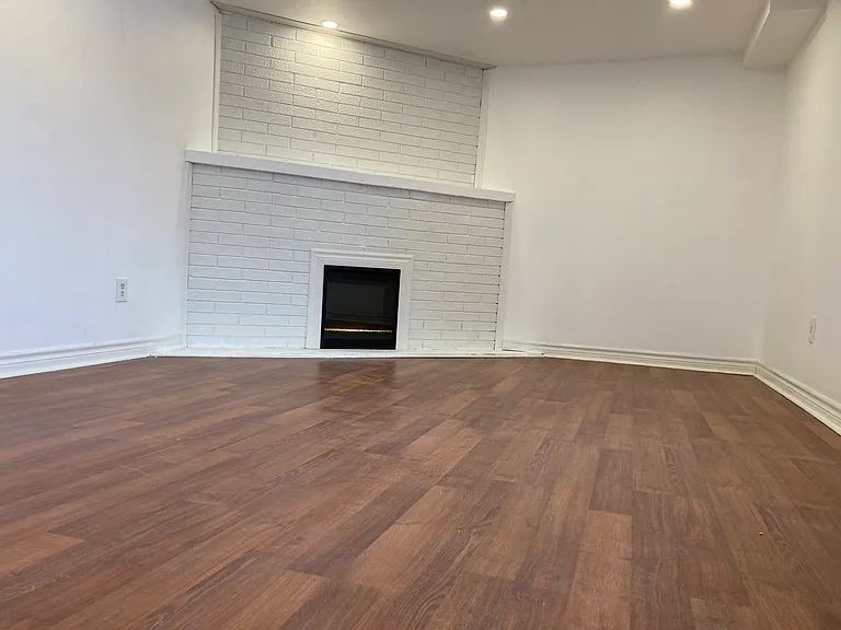 318 Bridgeport Rd E #1 — Photo 6
