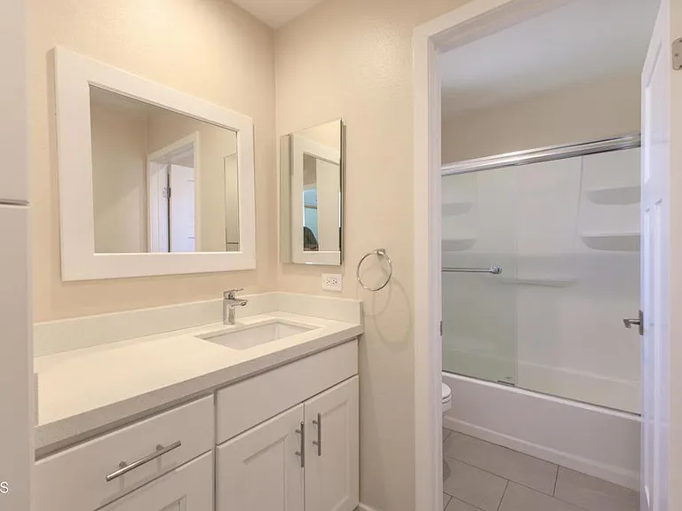 738 Galaxy Heights Dr — Photo 14