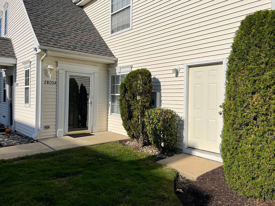 corner unit entrance