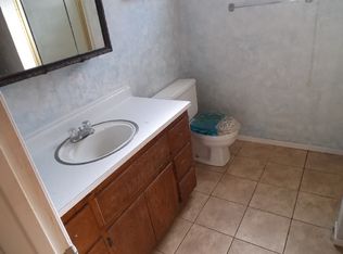 229 S Broadway St, Ridgecrest, CA 93555