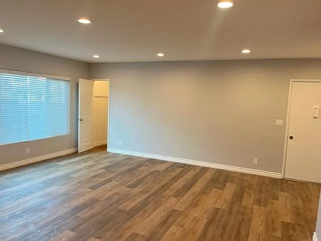 1 bed, 950 sqft, $1,995 — Photo 4