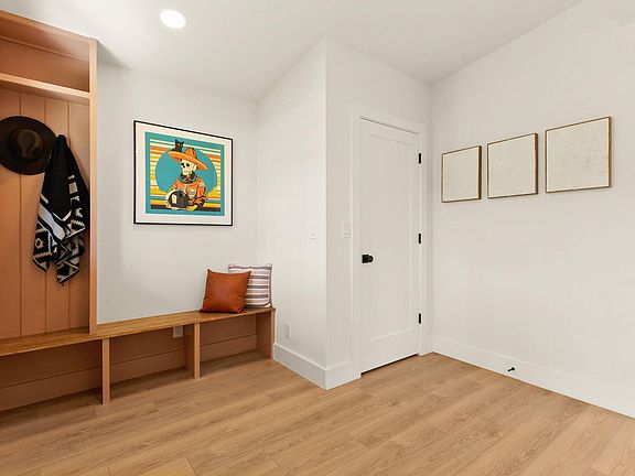 5th image of 4409 Scottsdale Rd