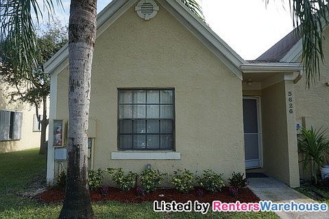2nd image of 3626 NW 83rd Ln