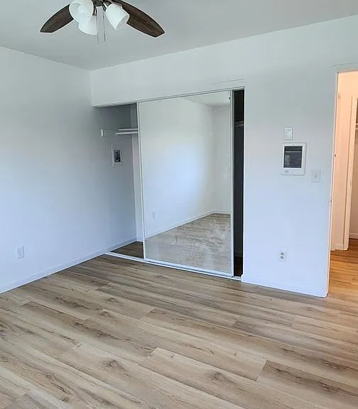 4419 Rosebud Ln — Photo 11