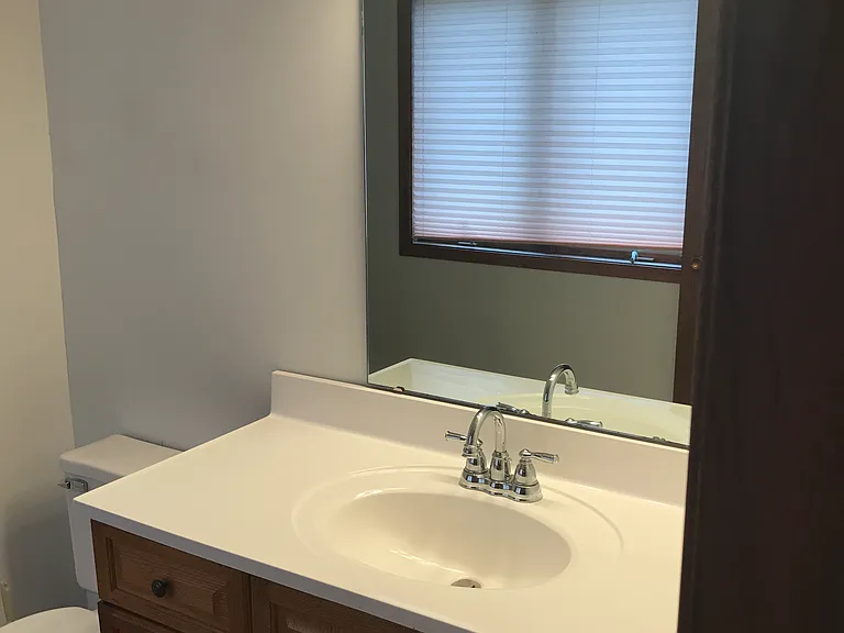 1347 Cliff Ave #1 — Photo 10