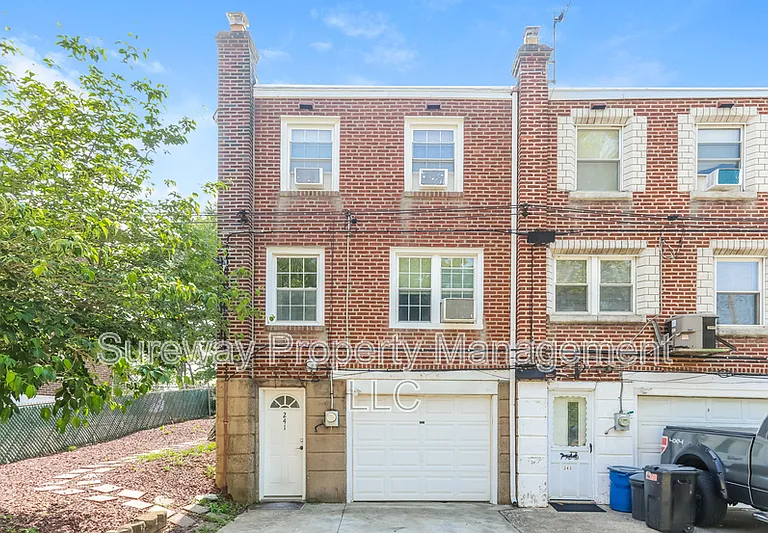 241 Westpark Ln — Photo 14
