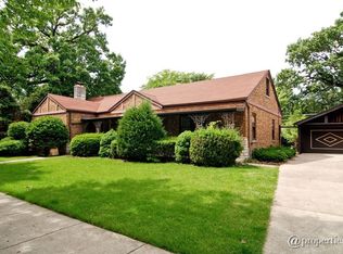 8648 Rockefeller Ave, Brookfield, IL 60513
