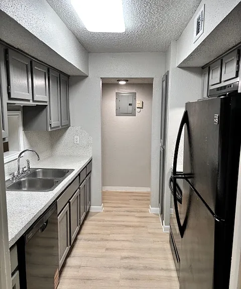Langham Creek Apartments — Photo 15