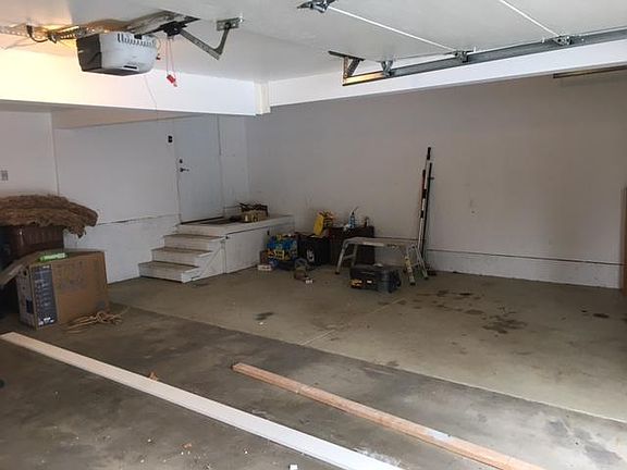 4th image of 3511 E 35th Ave