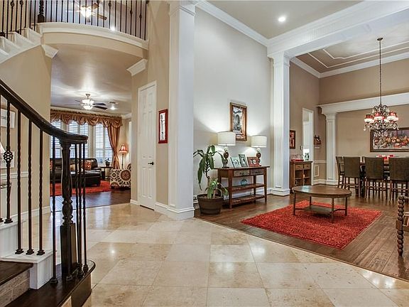 5th image of 522 Sotogrande Dr