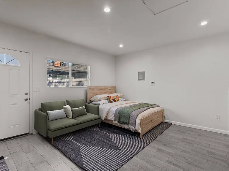 5316 Teesdale Ave — Photo 13