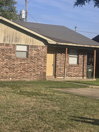 11 Bradley Cir #B Photo 1 11 Bradley Cir #B Photo 1