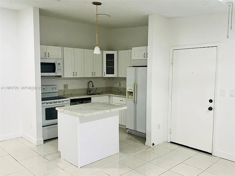 9743 W McNab Rd #209 — Photo 7