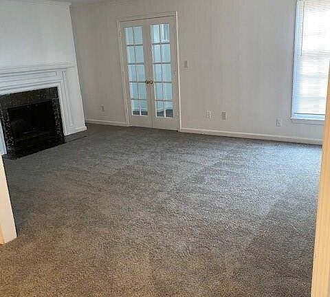 3rd image of 143 Rue Fontaine