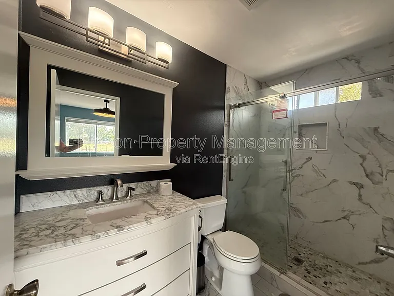 1540 Pyramid Ave — Photo 13
