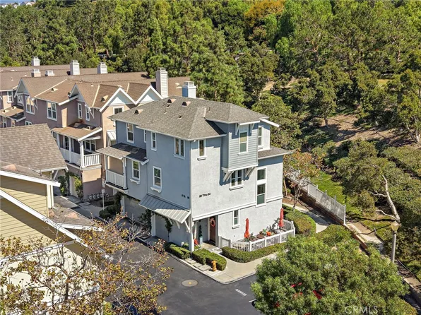 80 Hinterland Way, Mission Viejo, CA 92694