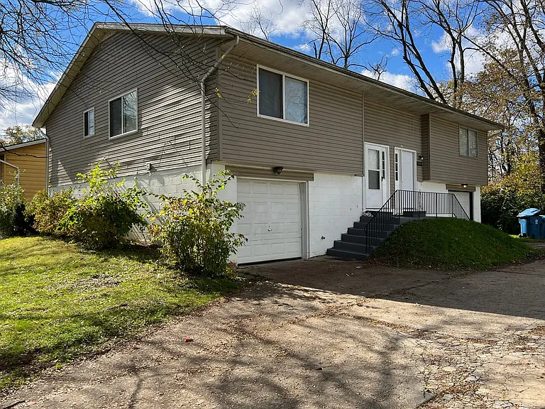 3535-3537 Golden Meadows Ct — Photo 1