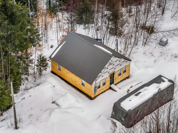 980 Woodville Road, Woodville, ME 04457