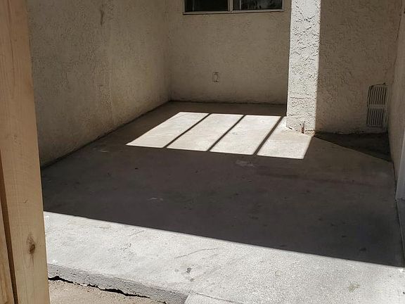 2nd image of 58772 Barron Dr APT C