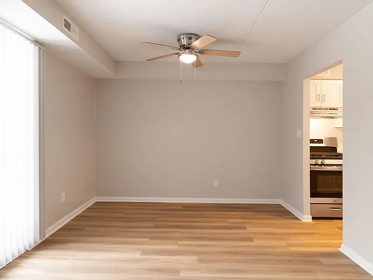 Coppertree Apartments — Photo 51