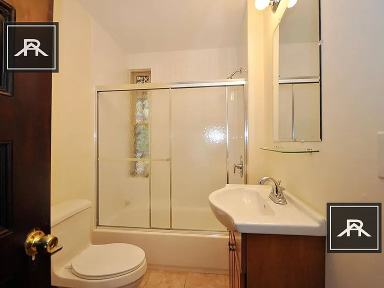 58 Englewood Ave #2 — Photo 5