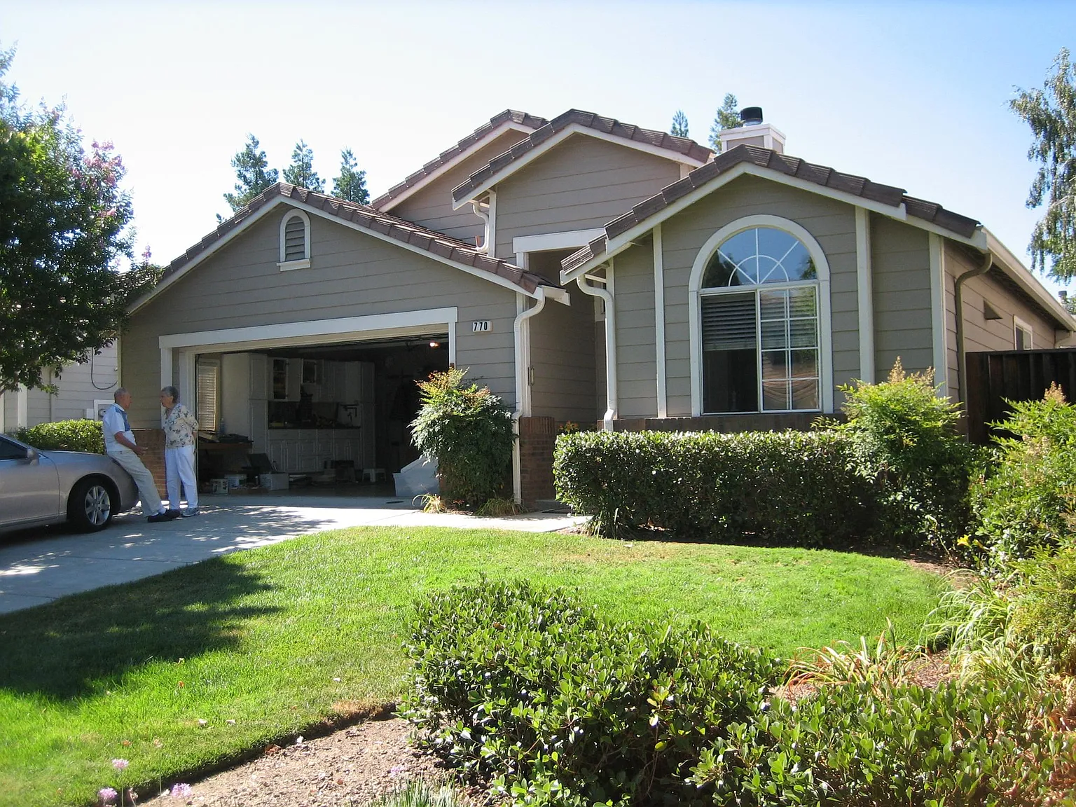 770 Saddleback Cir photo 1