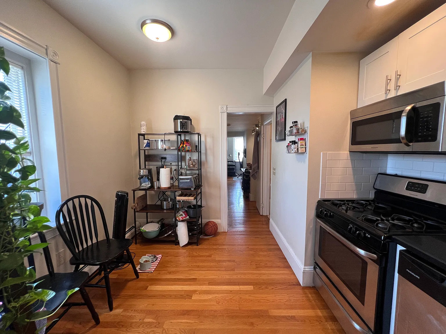 1 bed, 700 sqft, $2,500 — Photo 4