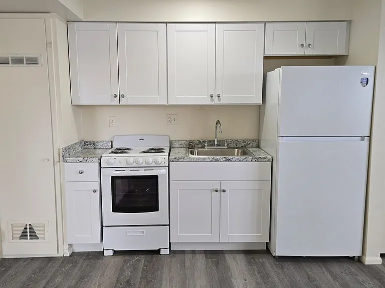 116 N Ford St #5 — Photo 6