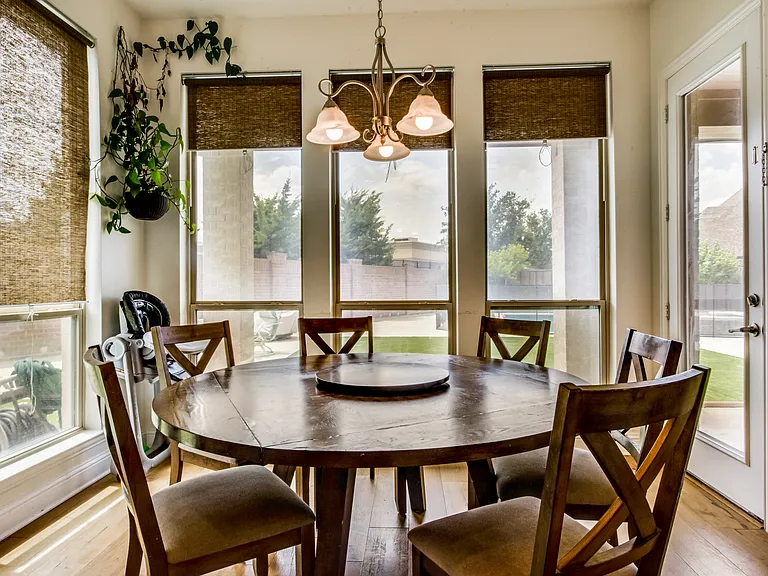 2313 Westlake Ct — Photo 14