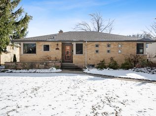 4547 Concord Ln, Skokie, IL 60076