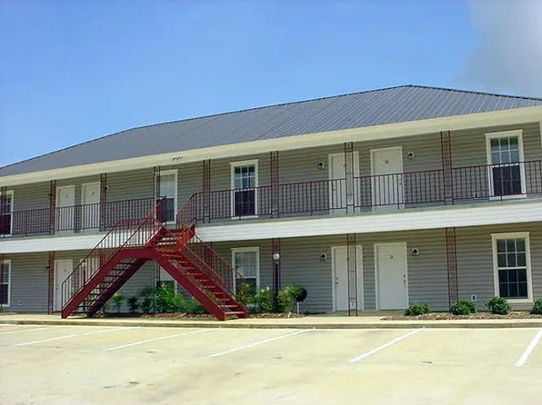 1257 Louisville St APT 24, Starkville, MS 39759