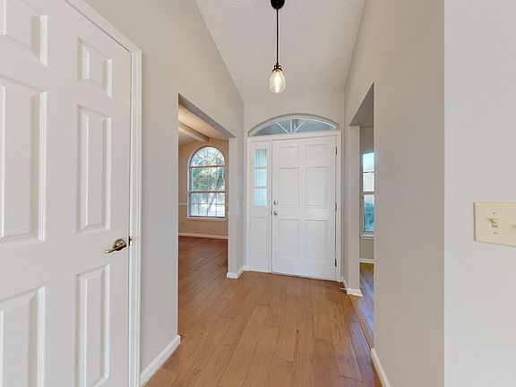 2nd image of 4442 Hunters Haven Ln E