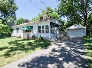 68 Fallston St, Springfield, MA 01119