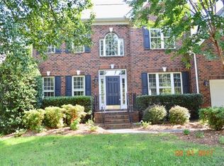 9709 Tenencia Ct, Charlotte, NC 28277