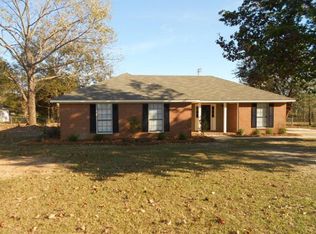 175 Linden Rd, Leesburg, GA 31763