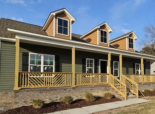 4460 Sharp Point Rd, Fountain, NC 27829