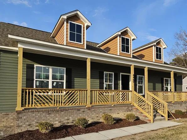 4460 Sharp Point Road, Fountain, NC 27829