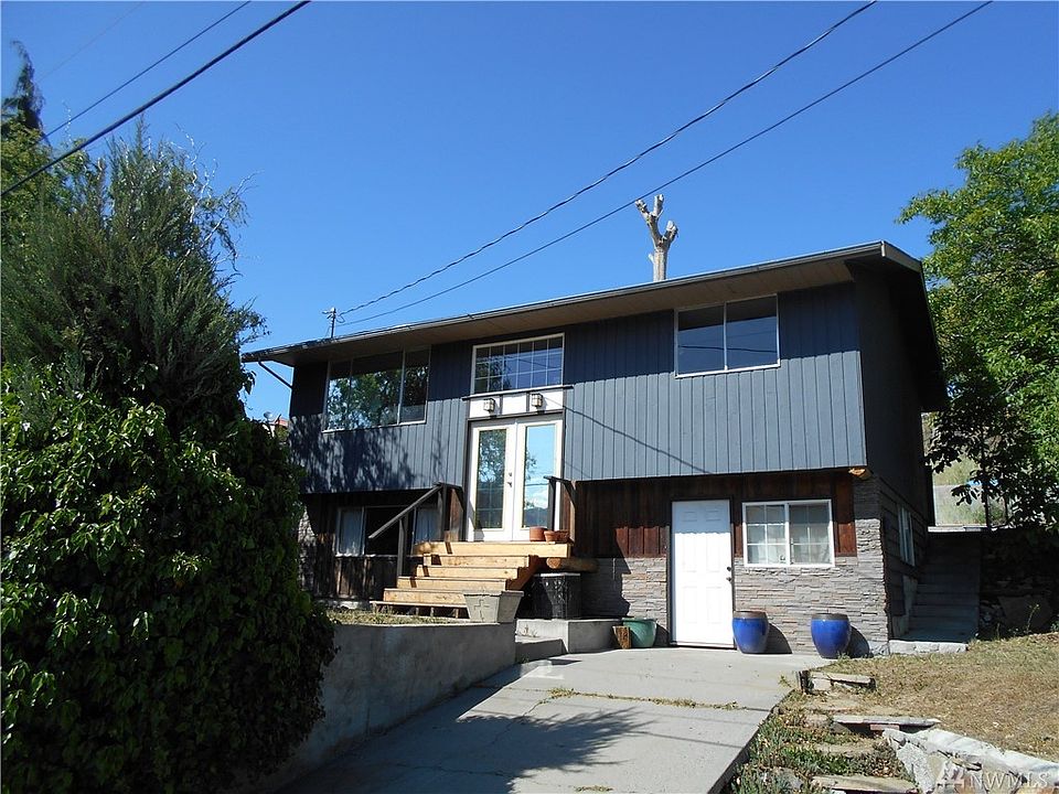 1st image of 2115 S Majestic Dr