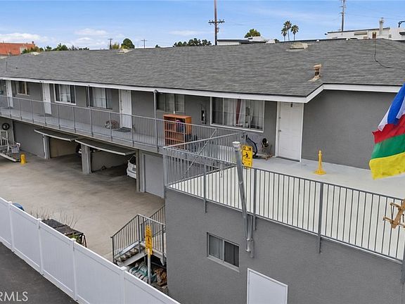 5th image of 2311 Vanderbilt Ln