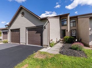 8432 Bubbling Springs Dr, Baldwinsville, NY 13027