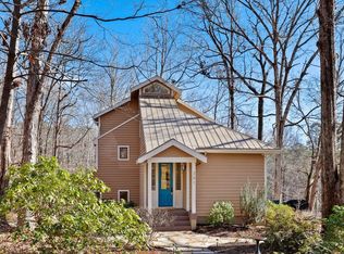201 Hickory Pond Rd, Chapel Hill, NC 27517